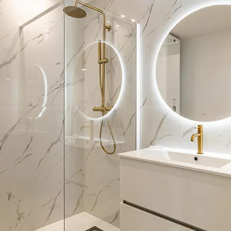 - 4 Neufs Au Coeur De Appartement Cannes